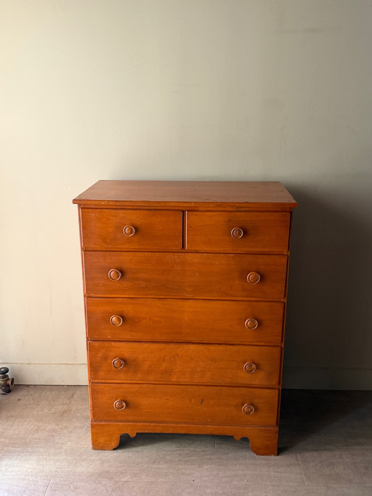 Ethan Allen maple dresser