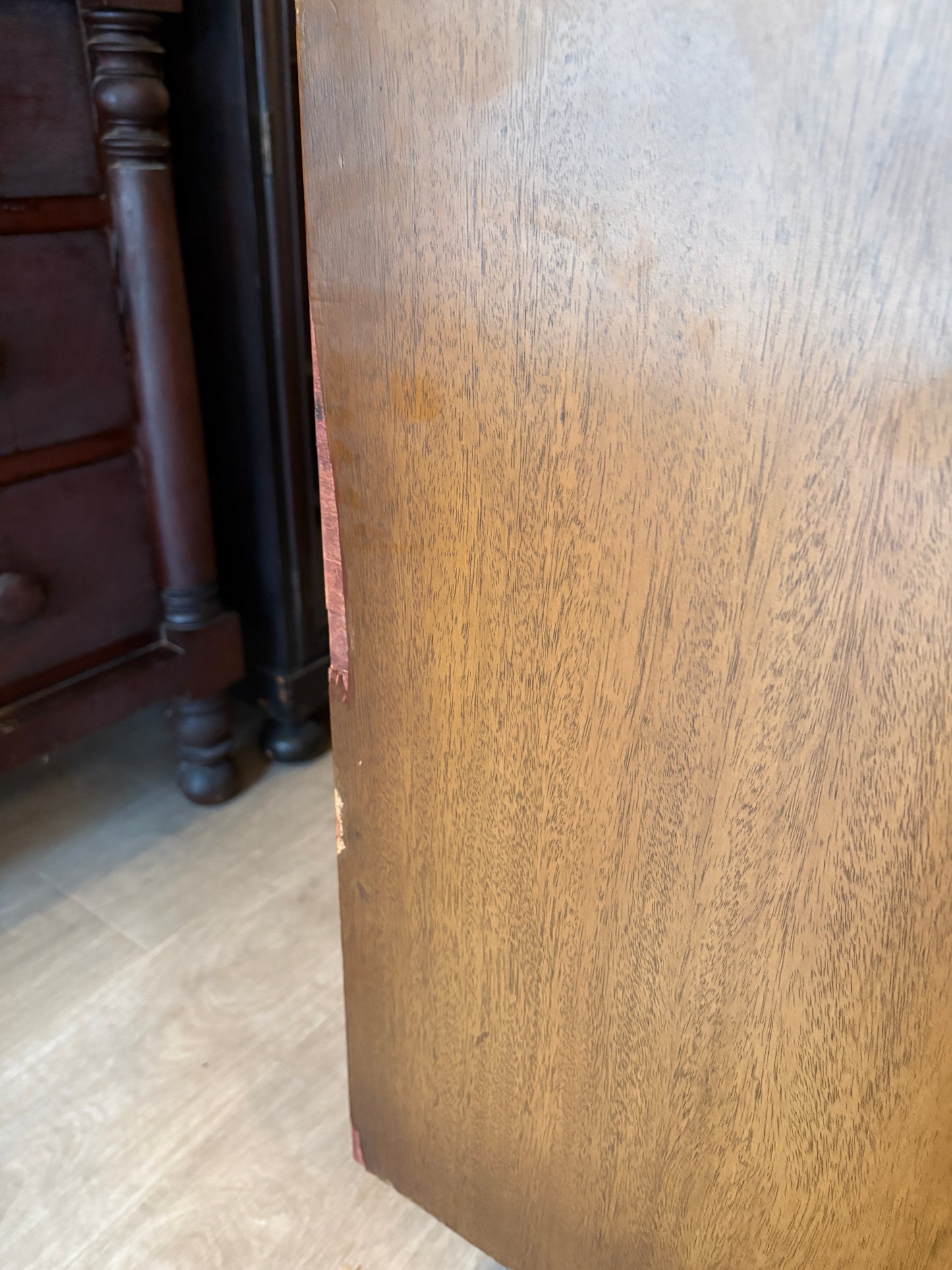 Red Lion walnut 9-drawer dresser