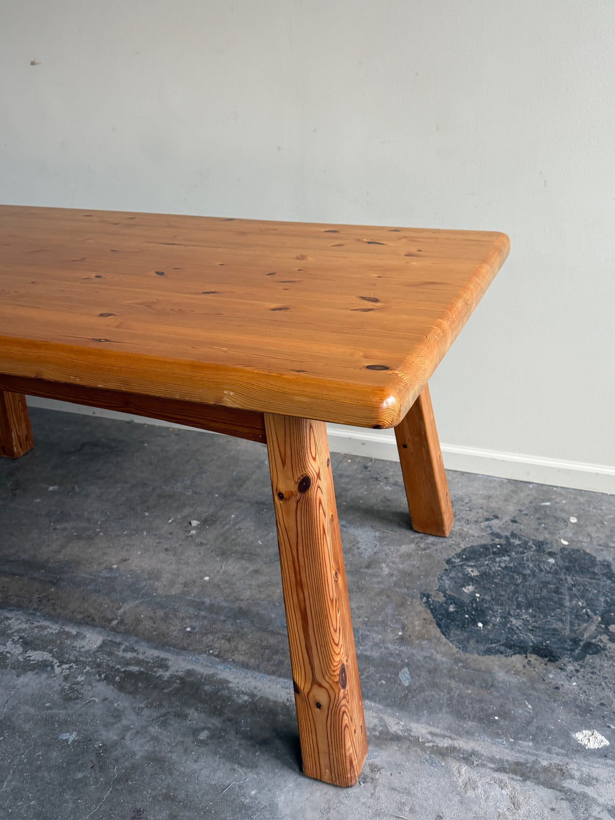 Wasa Mobel German pine dining table