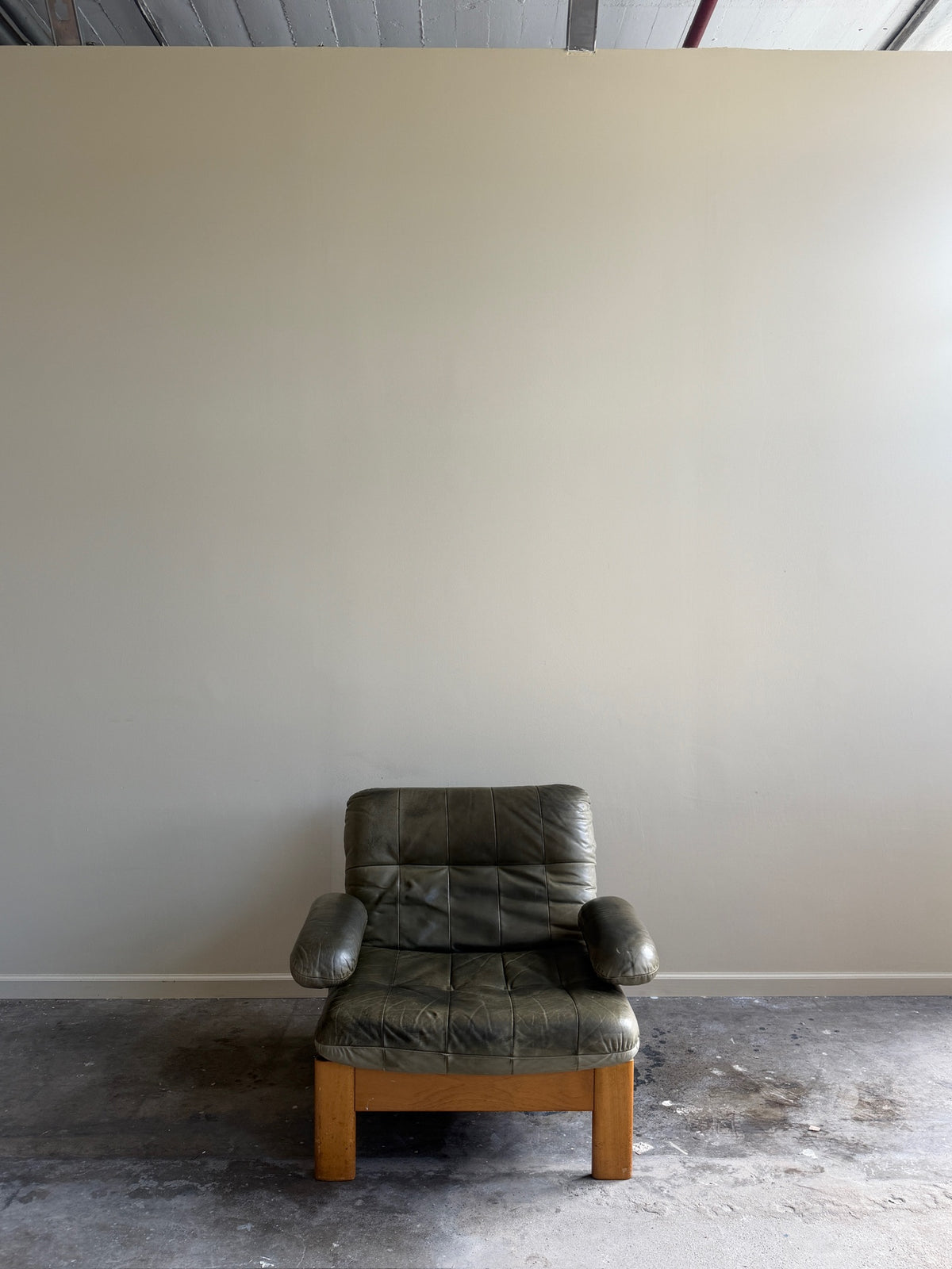 Rolf Benz German green leather lounge chair