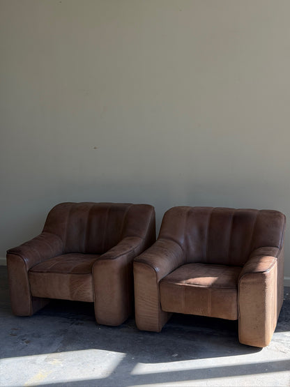 De Sede DS 44 lounge chairs. Sold individually.