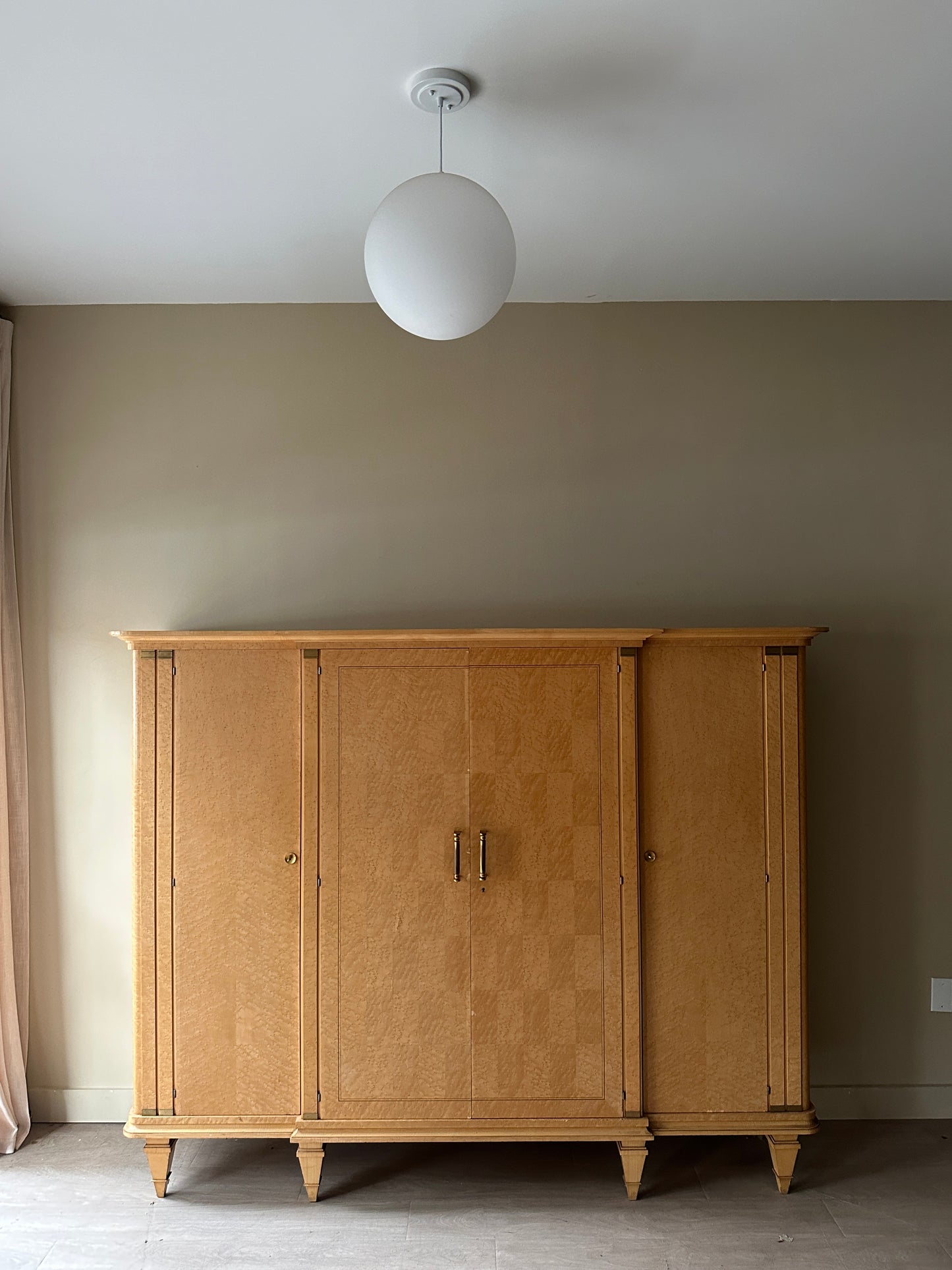 XL Birds Eye maple, checkered, collapsible wall unit