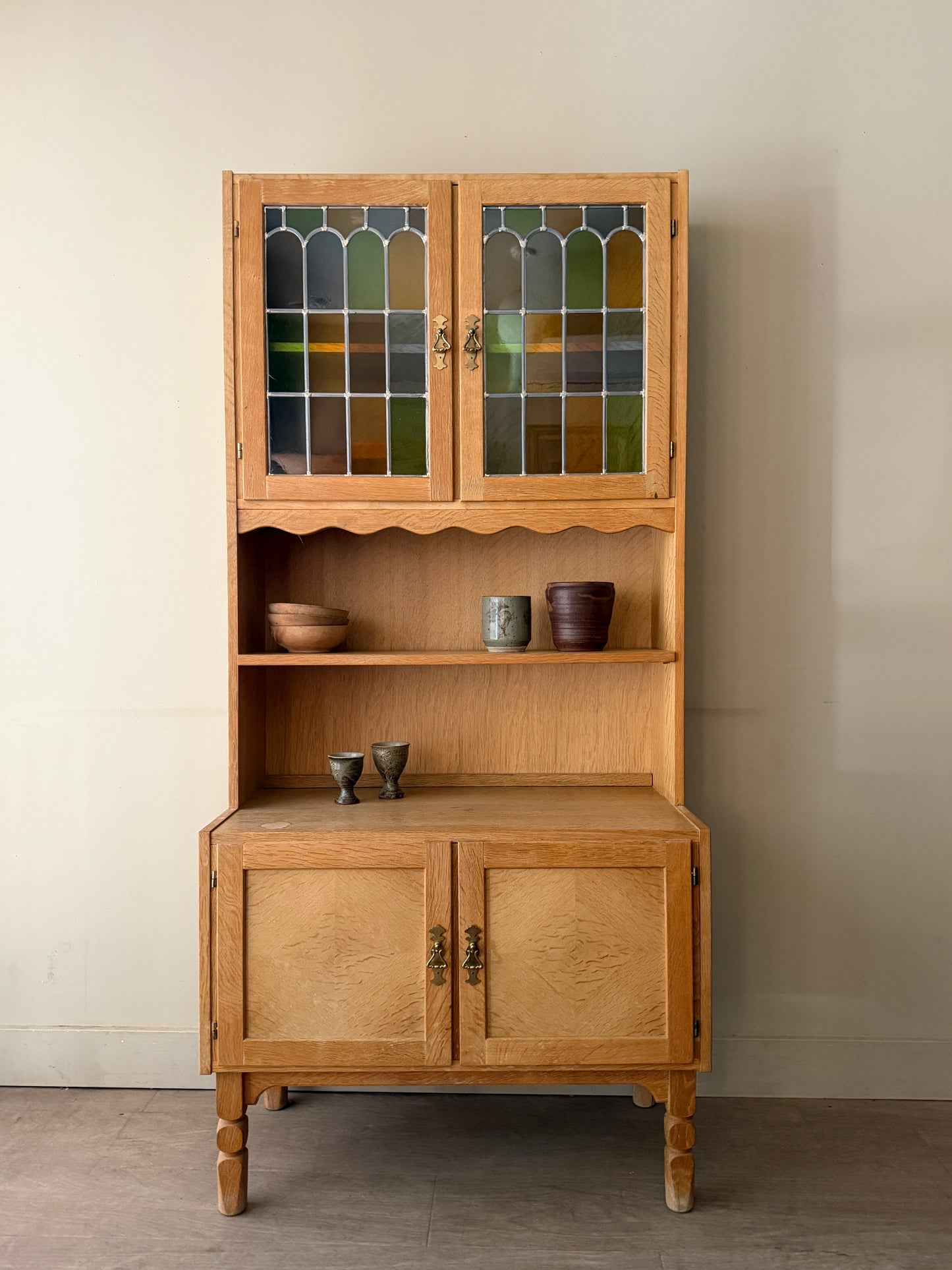 Danish oak hutch with stained glass doors