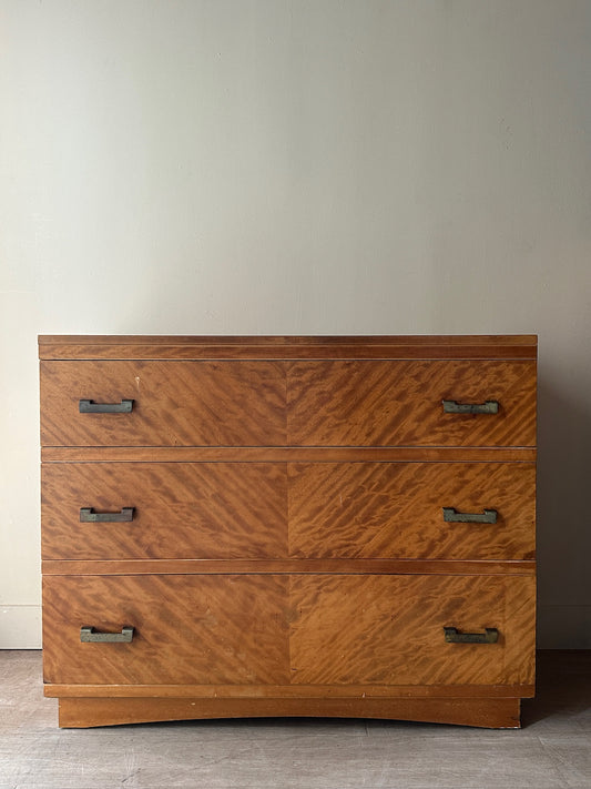 Deco maple dresser