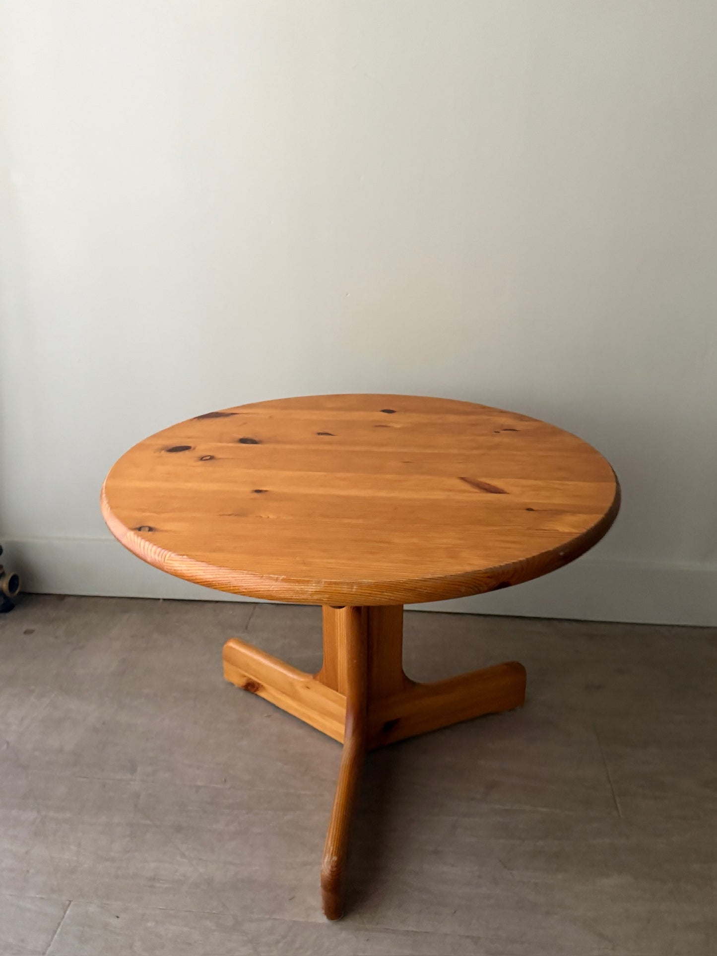 Rainer Daumiller pine coffee table
