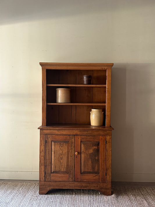 Pine hutch