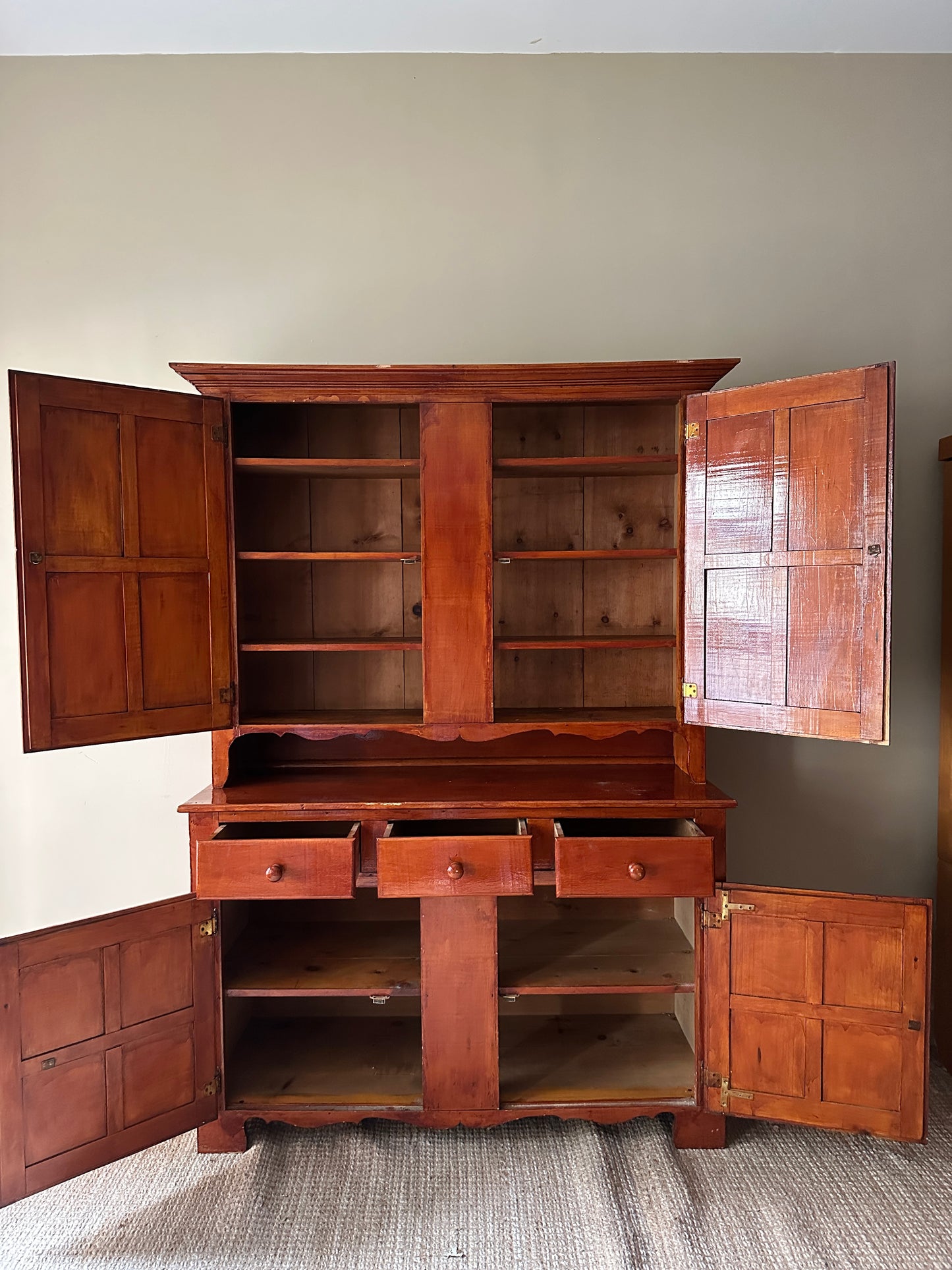 Maple two piece hutch