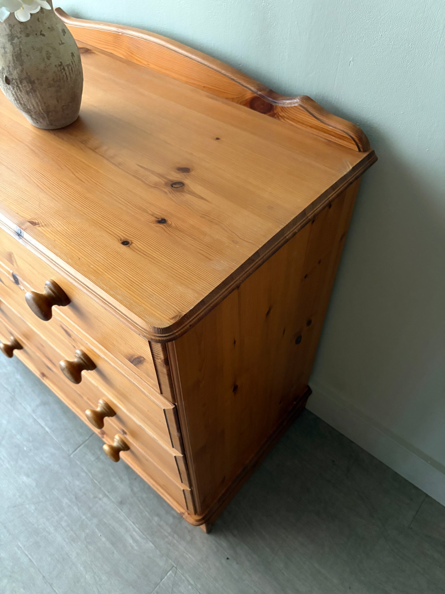 Swedish pine dresser