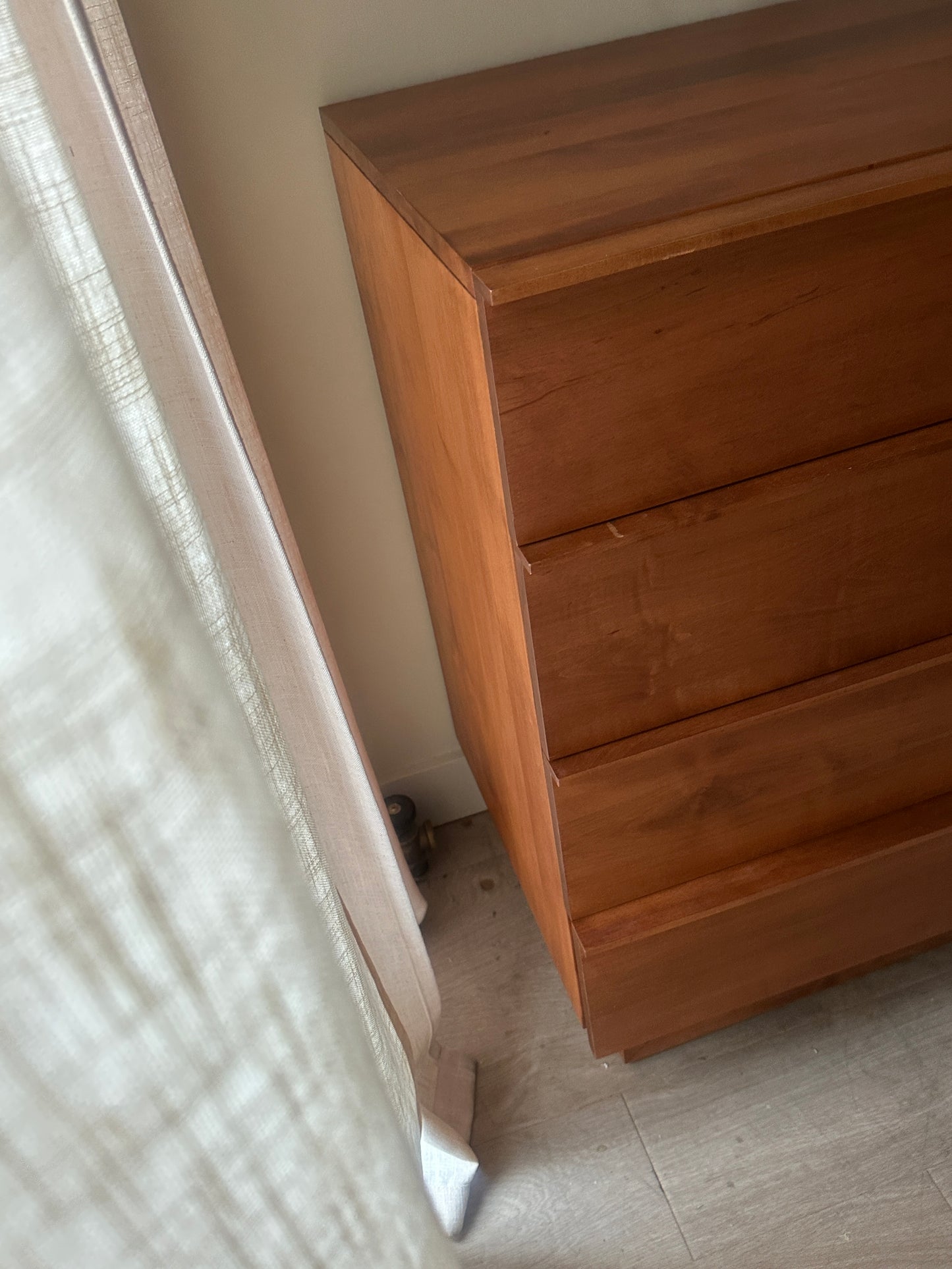 Pine dresser left