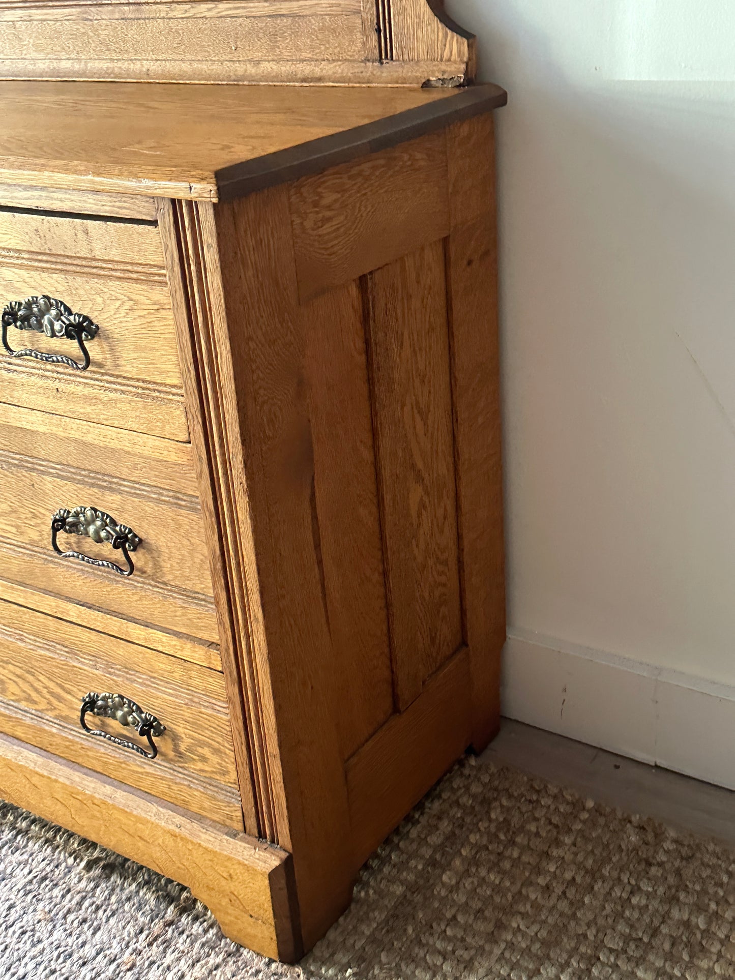 Victorian oak dresser