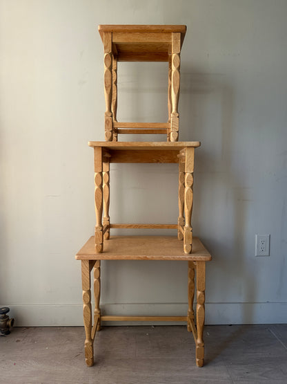 White oak nesting tables