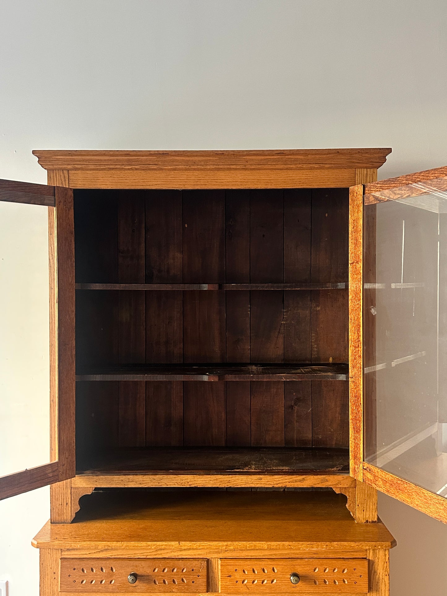 Two piece oak hutch