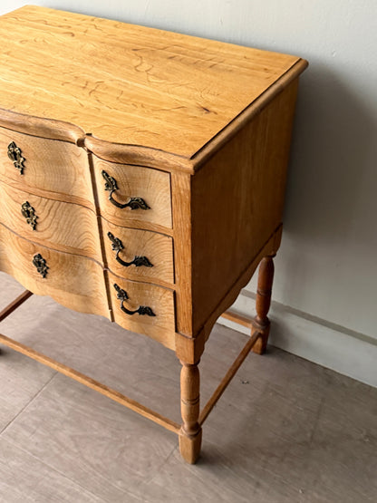 Henning Kjaernulf Danish oak chest