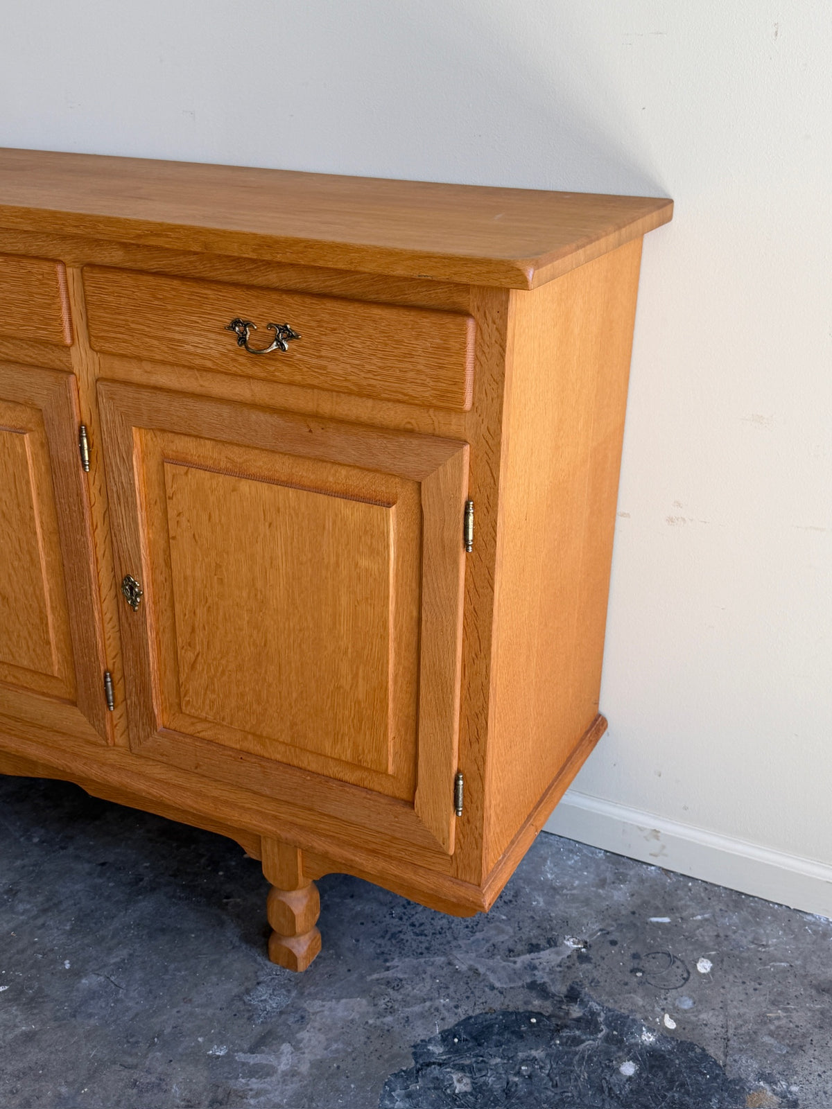 Hundstrup Mobelfabrik Danish oak sideboard