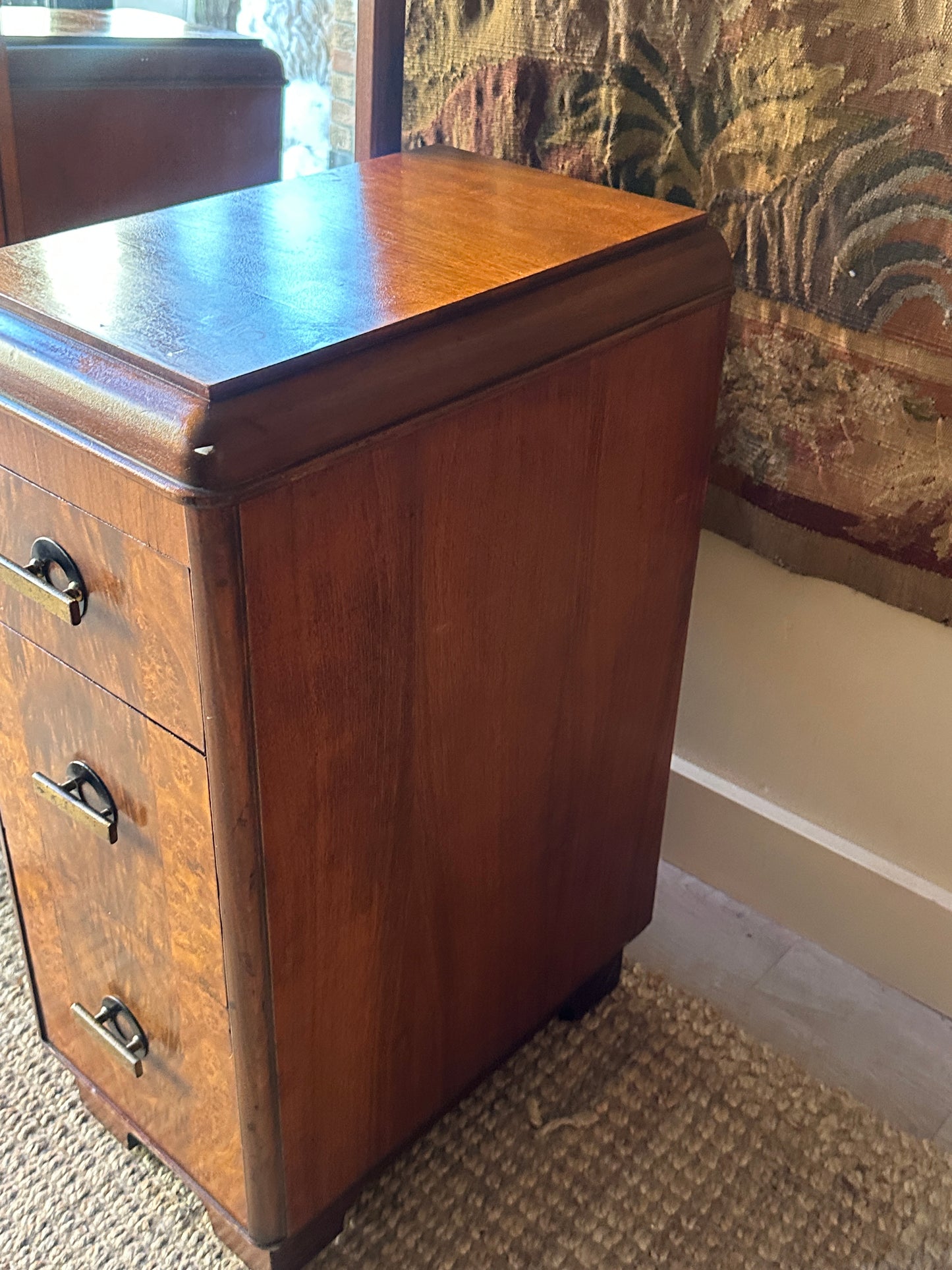 Art Deco vanity