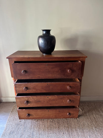 Pine empire dresser