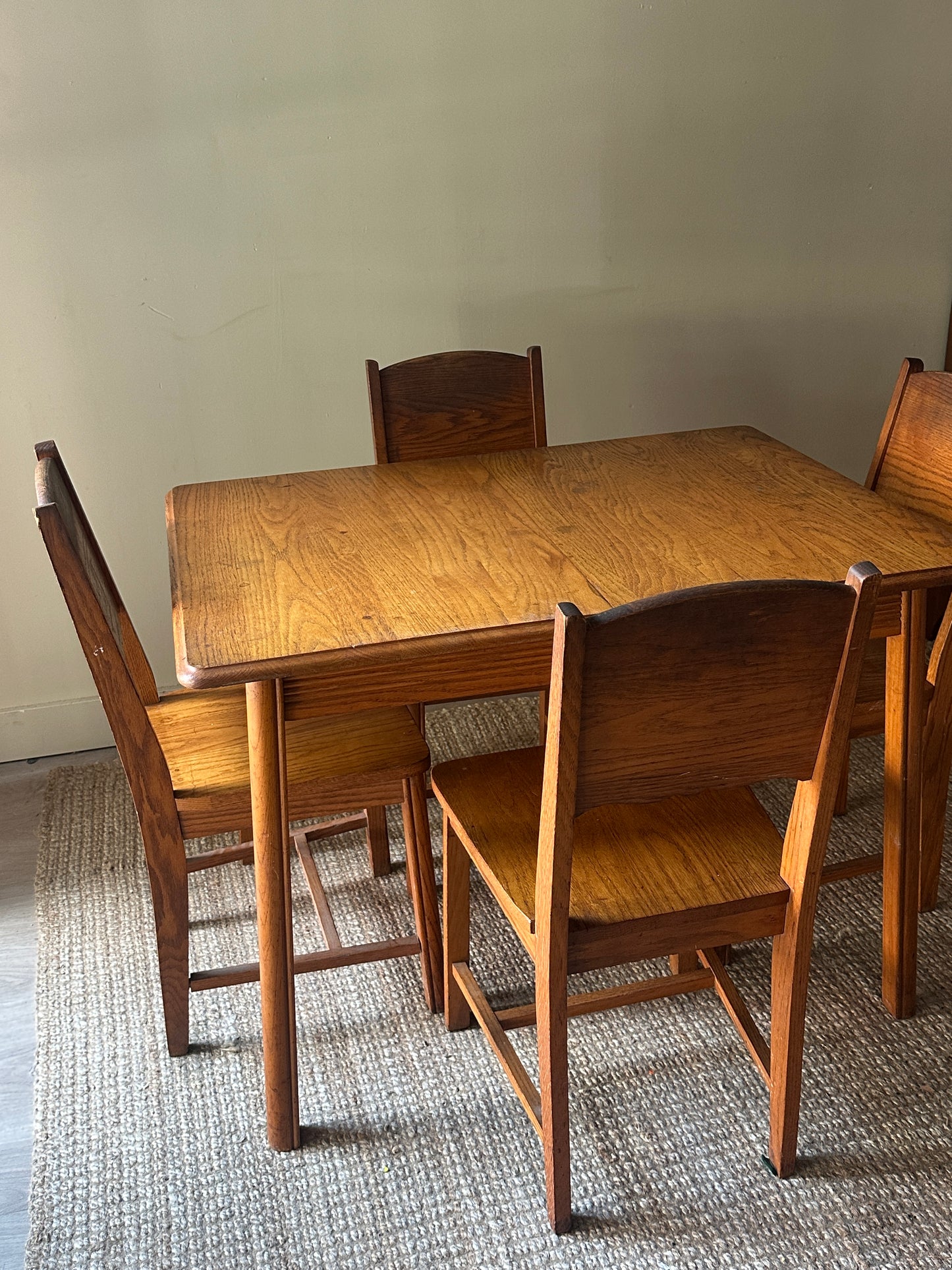 Pine dining table