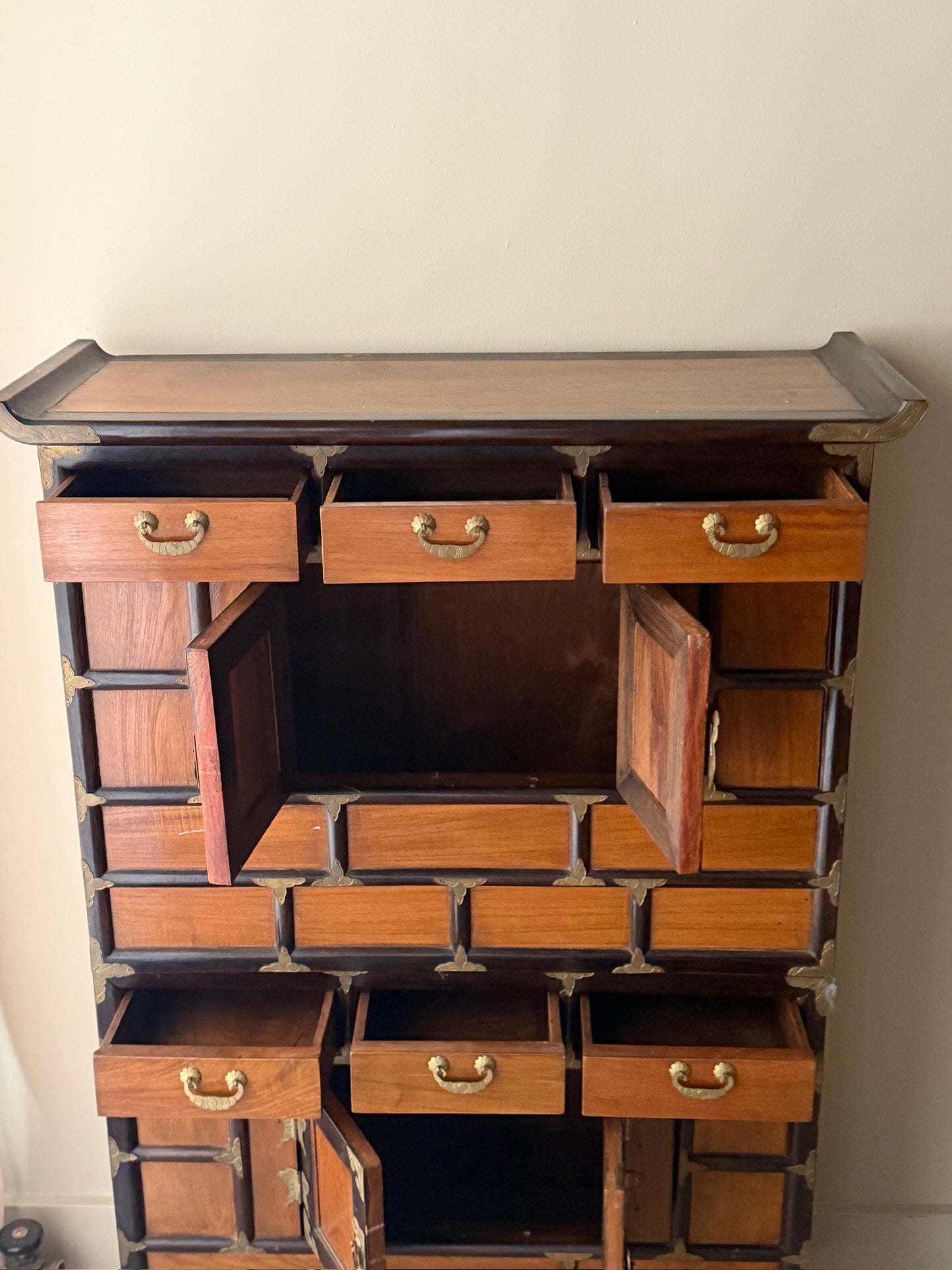 Korean elmwood two piece tansu chest