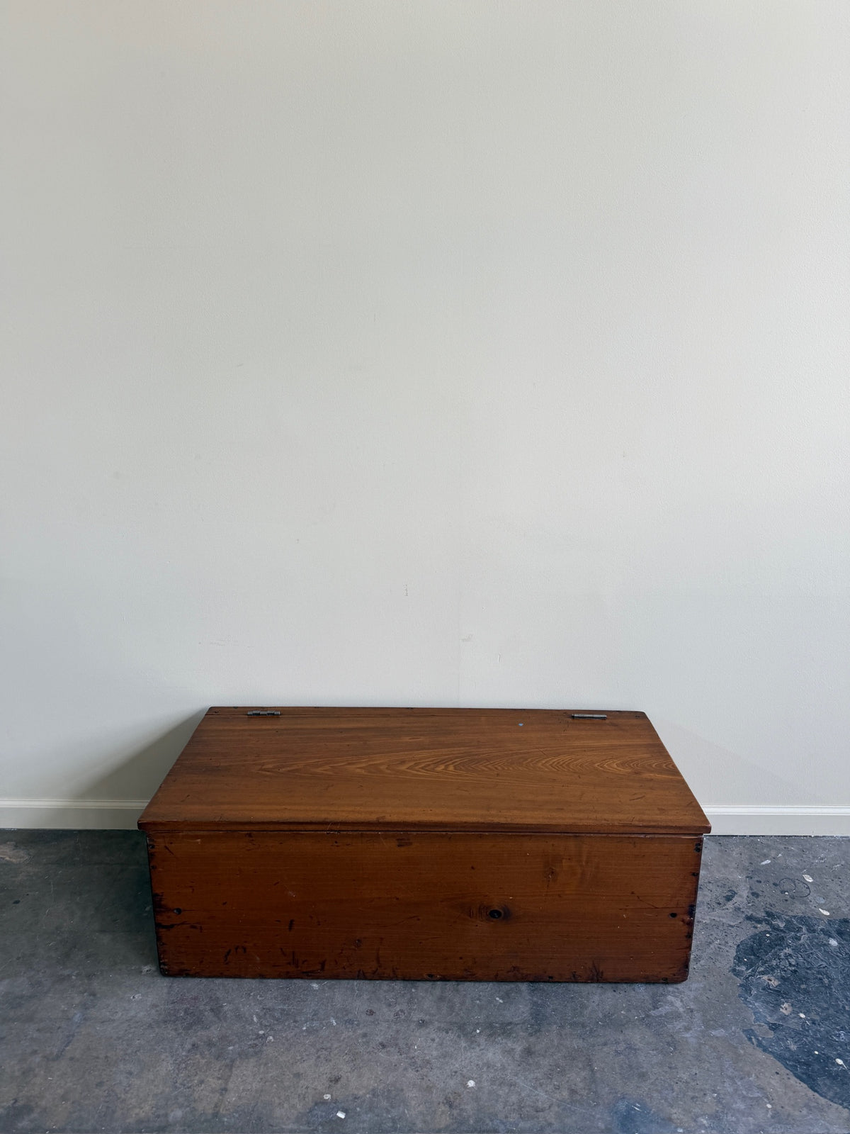 Pine chest