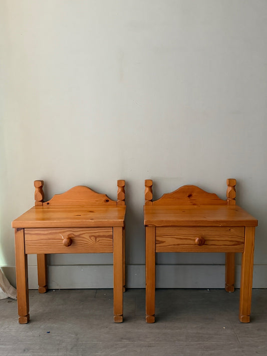 Scandinavian pine nightstands. Sold as a pair.