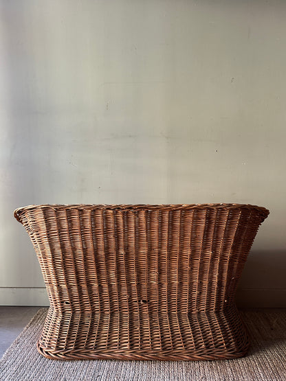 Wicker two seater lounge chair