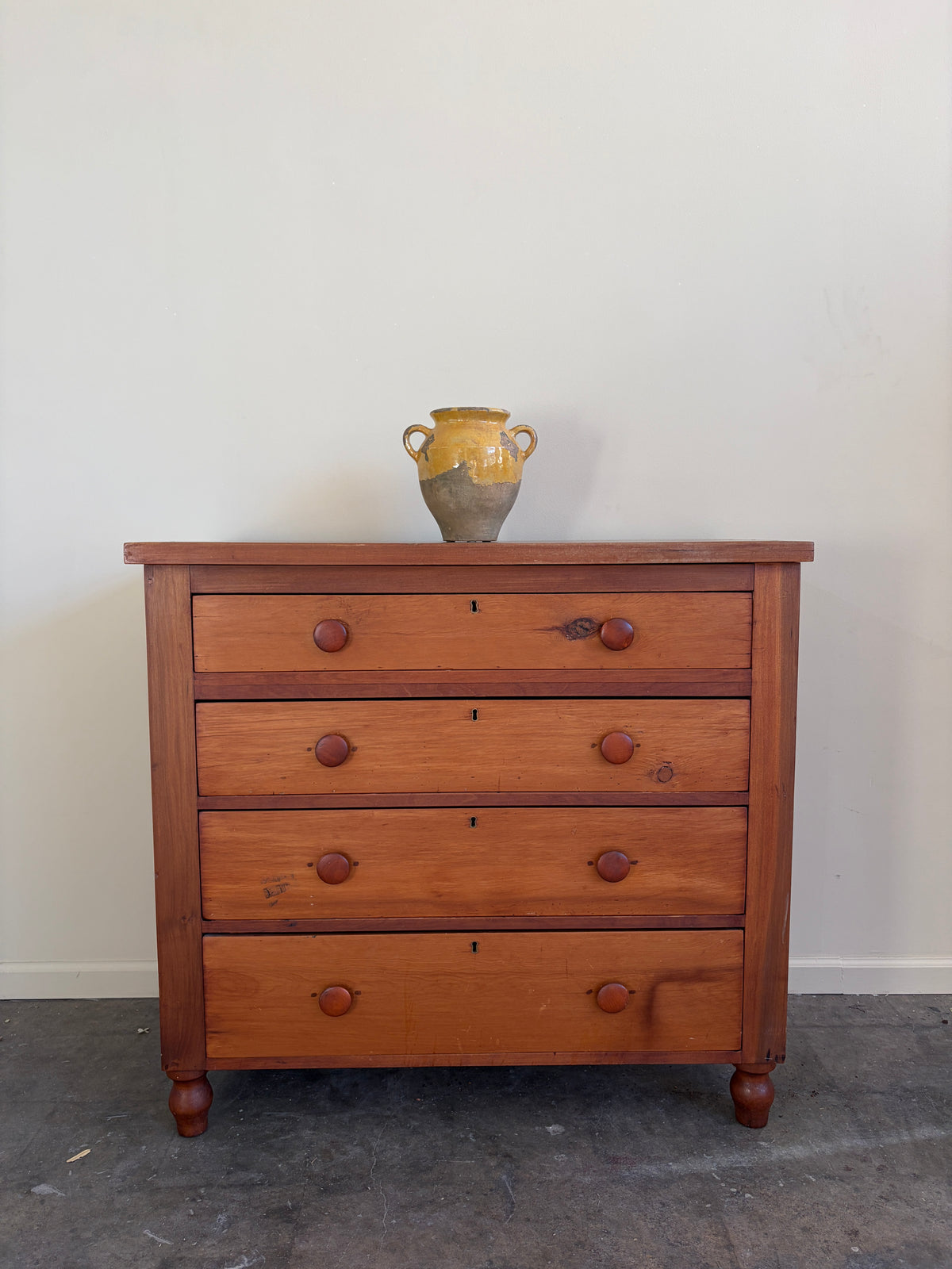 Pennsylvania Sheraton Dresser