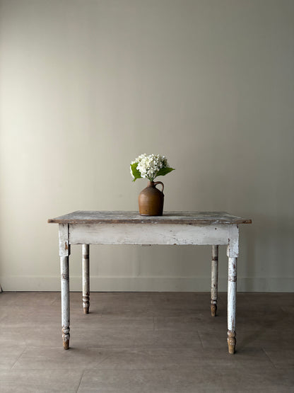 Sheraton white painted pine table