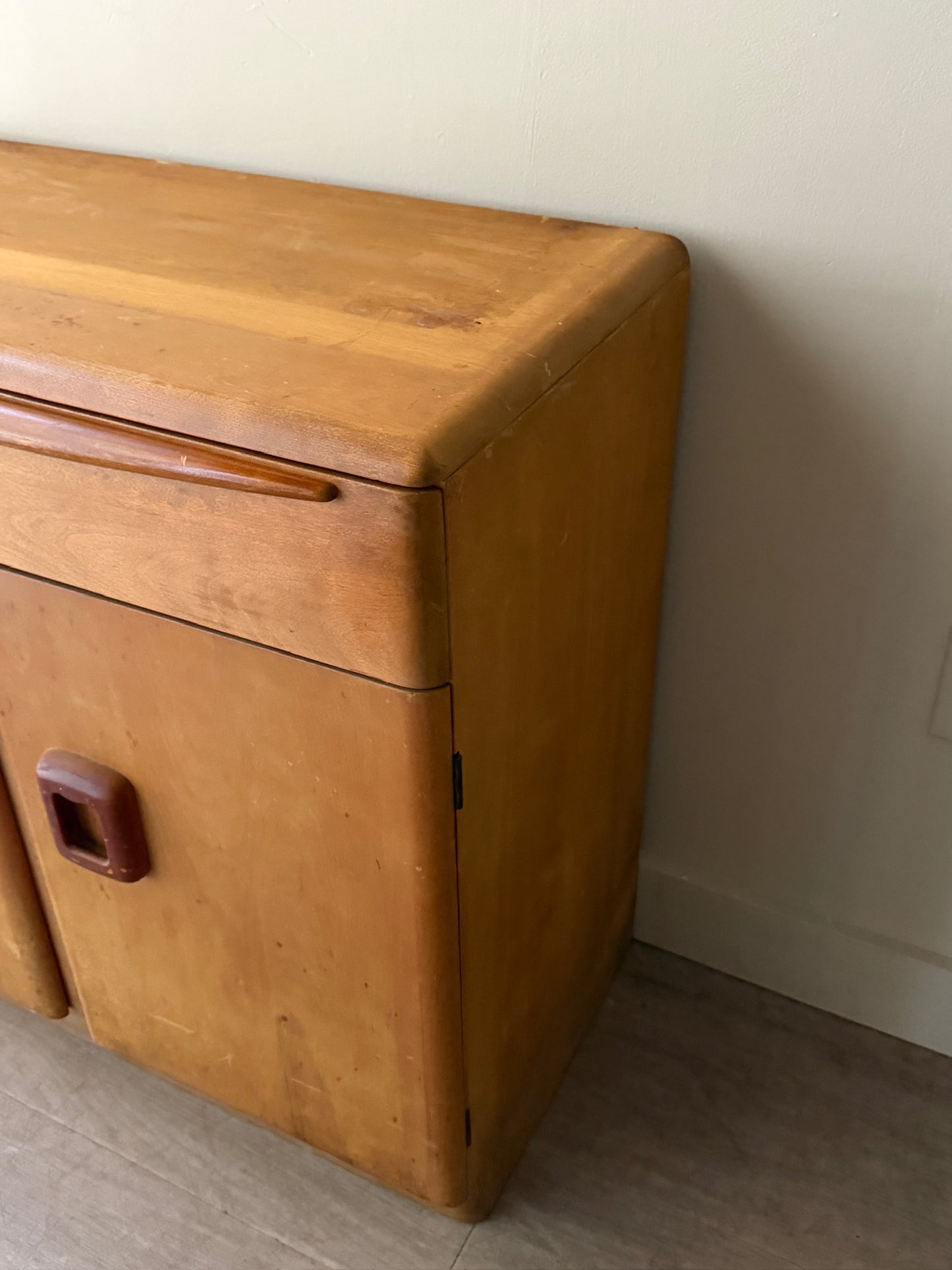 Heywood Wakefield maple server