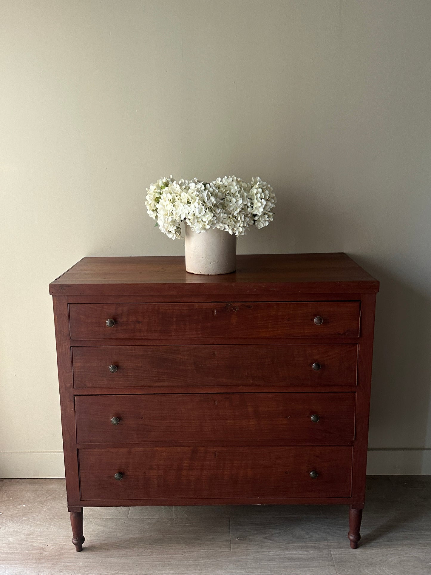 Pine Sheraton dresser