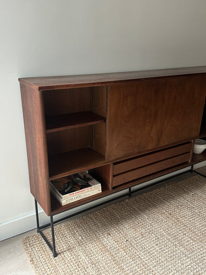 Walnut floor unit