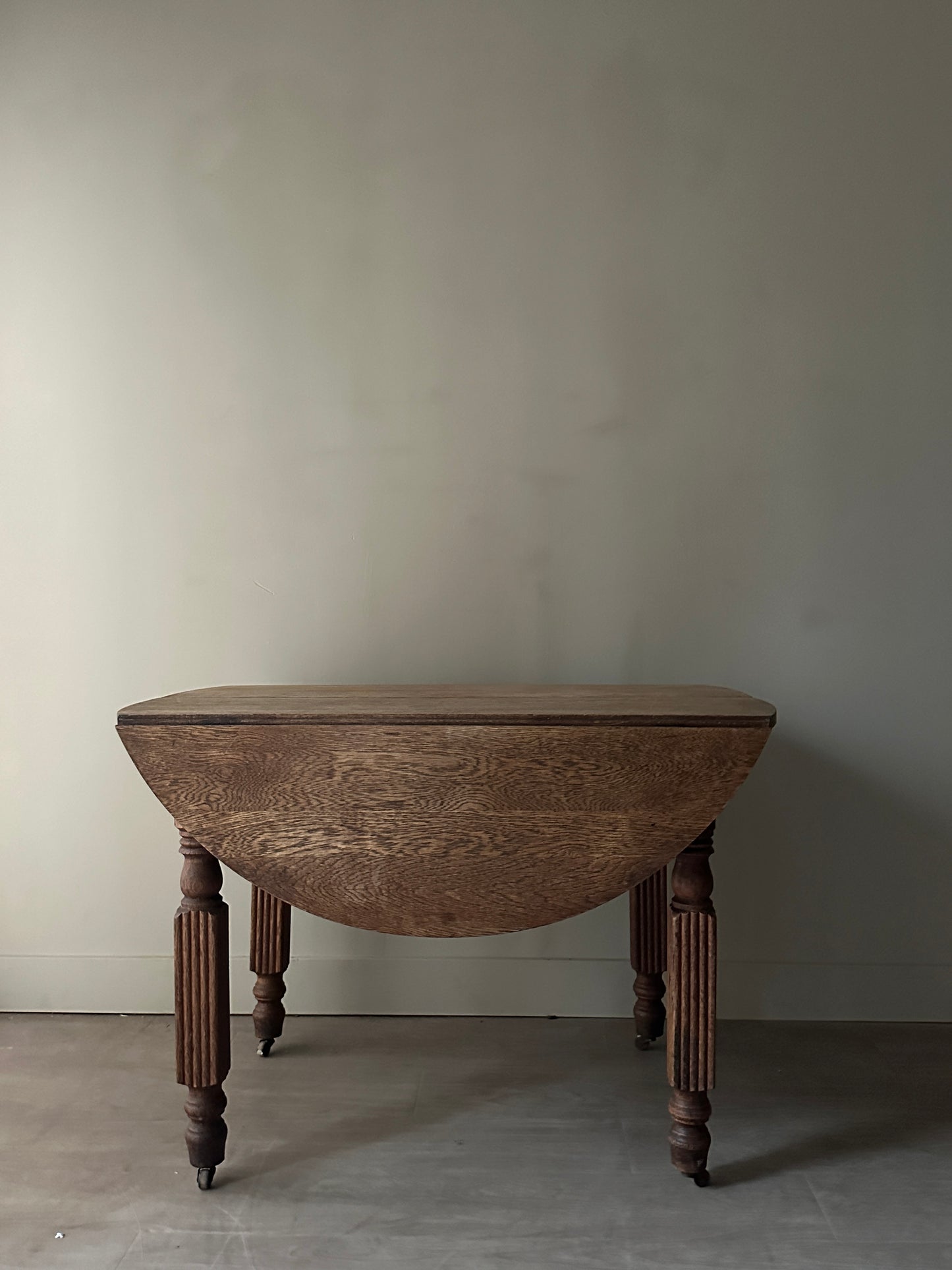 Oak drop leaf dining table