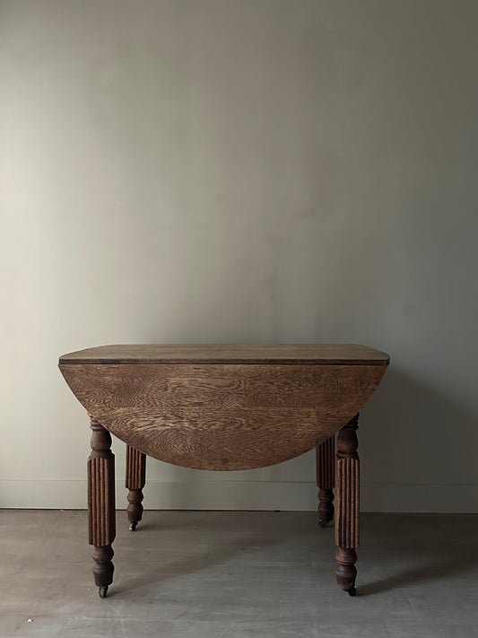 Oak drop leaf dining table