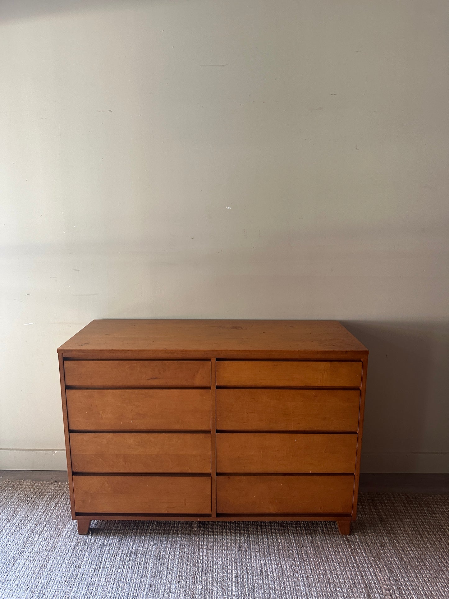 Maple dresser