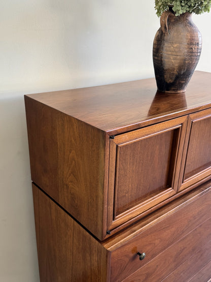 Red Lion walnut gentleman’s dresser