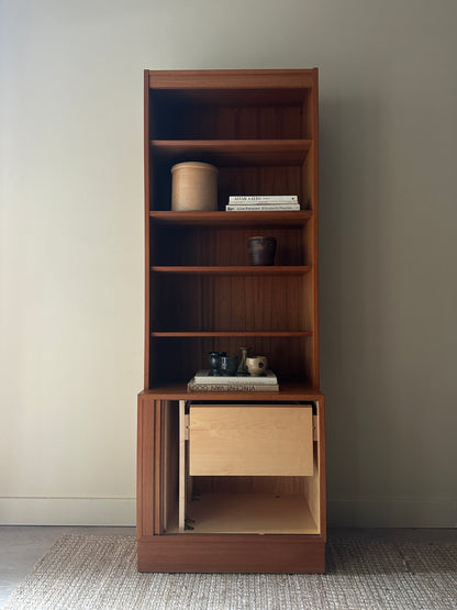Teak two piece hutch