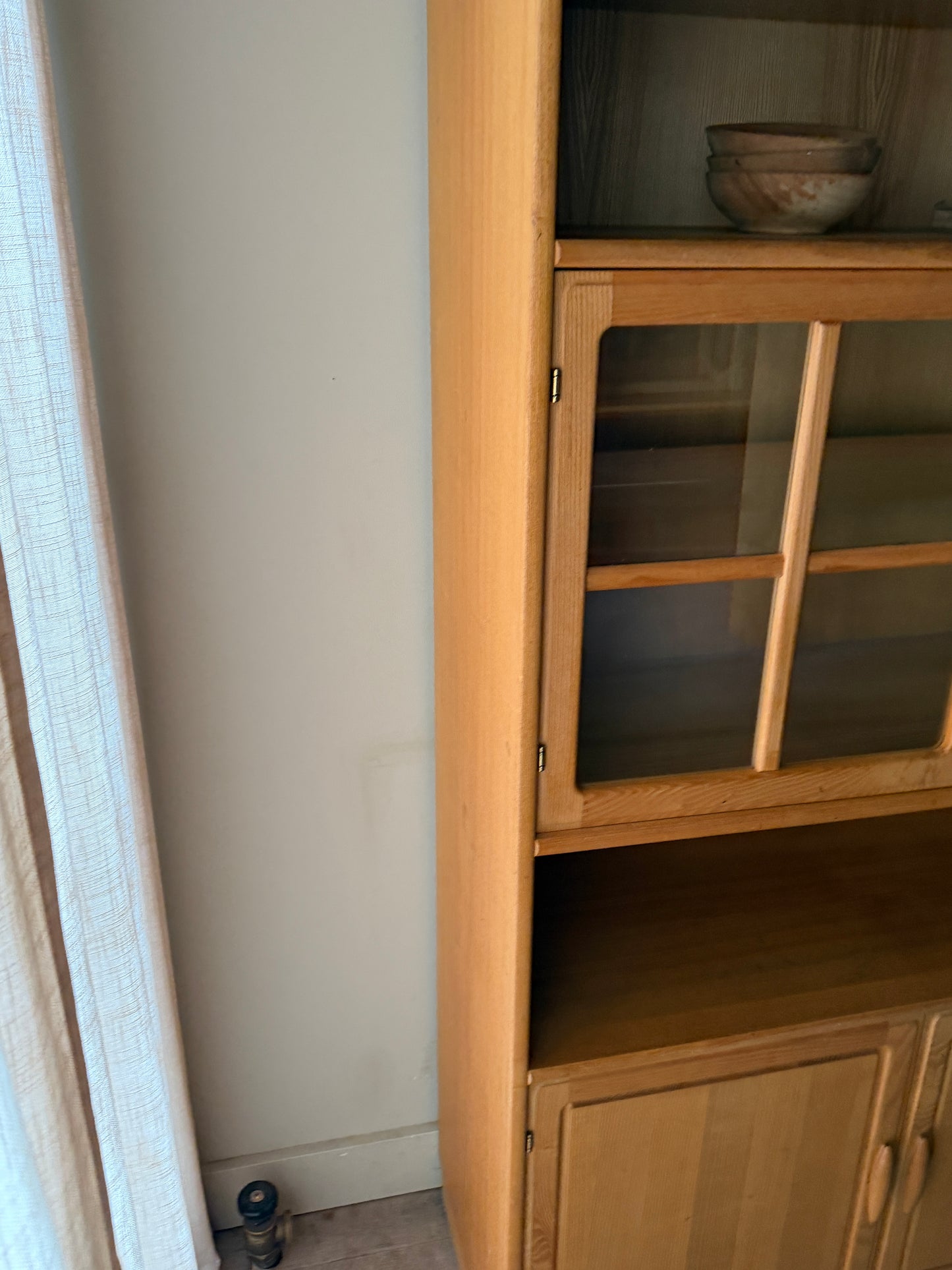 Dyrlund Danish pine display bookcase
