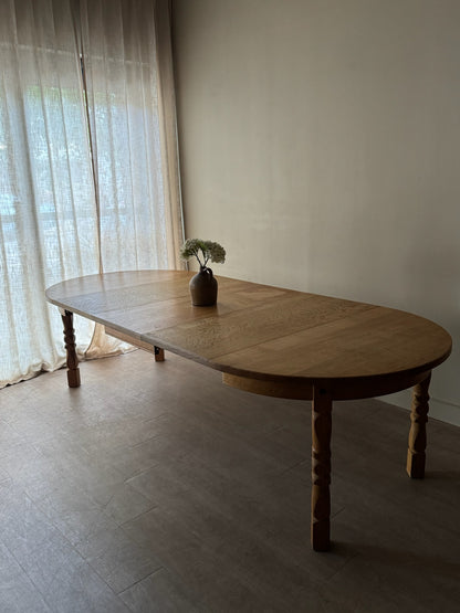 Danish oak dining table with extensions