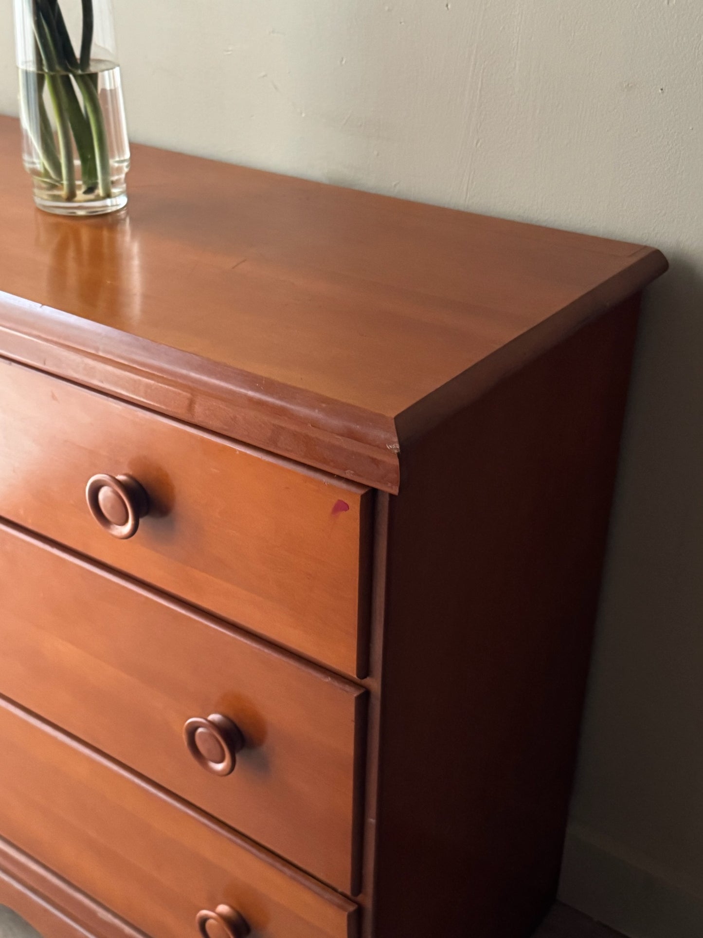 Maple 3 drawer dresser