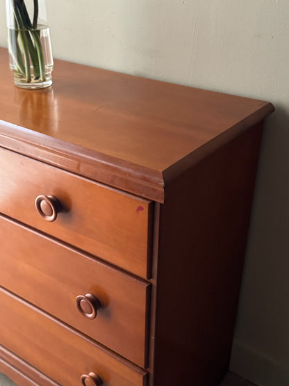 Maple 3 drawer dresser