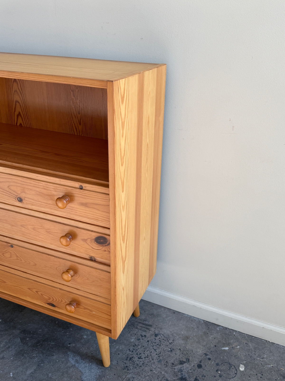 Swedish pine dresser with shelf