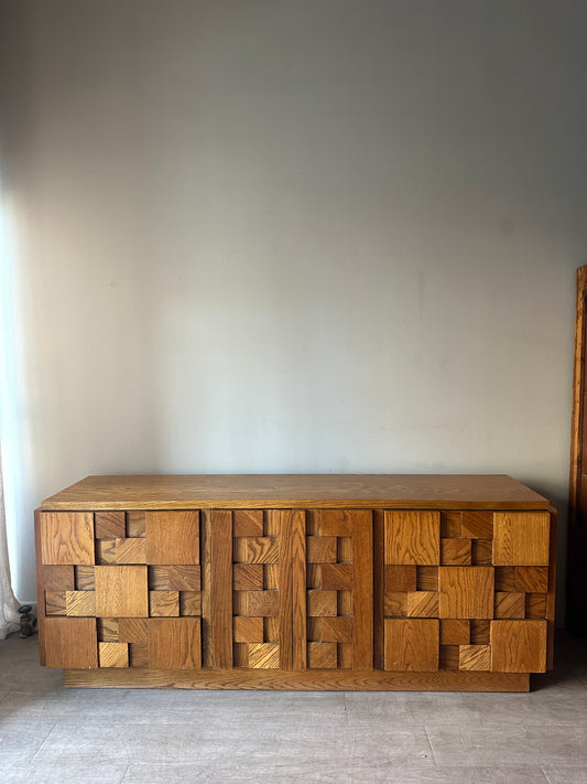 Lane oak credenza