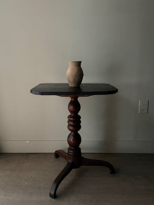Federal pine tilt top side table