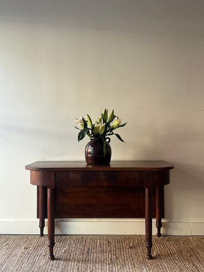 Sheraton walnut drop leaf console/dining table