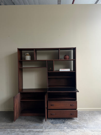 Walnut floor unit