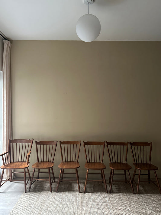 Set of 6 dining chairs. 5 armless, 1 captain. Sold as a set.