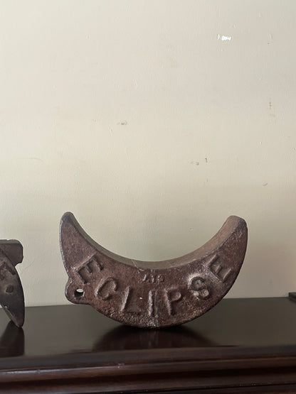 Crescent windmill weights