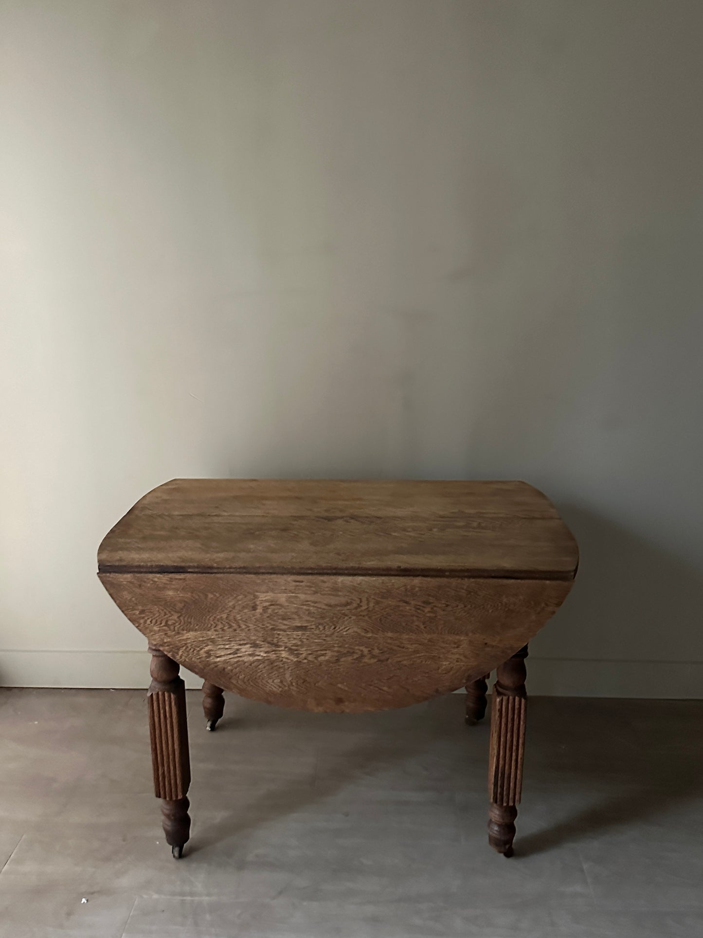 Oak drop leaf dining table
