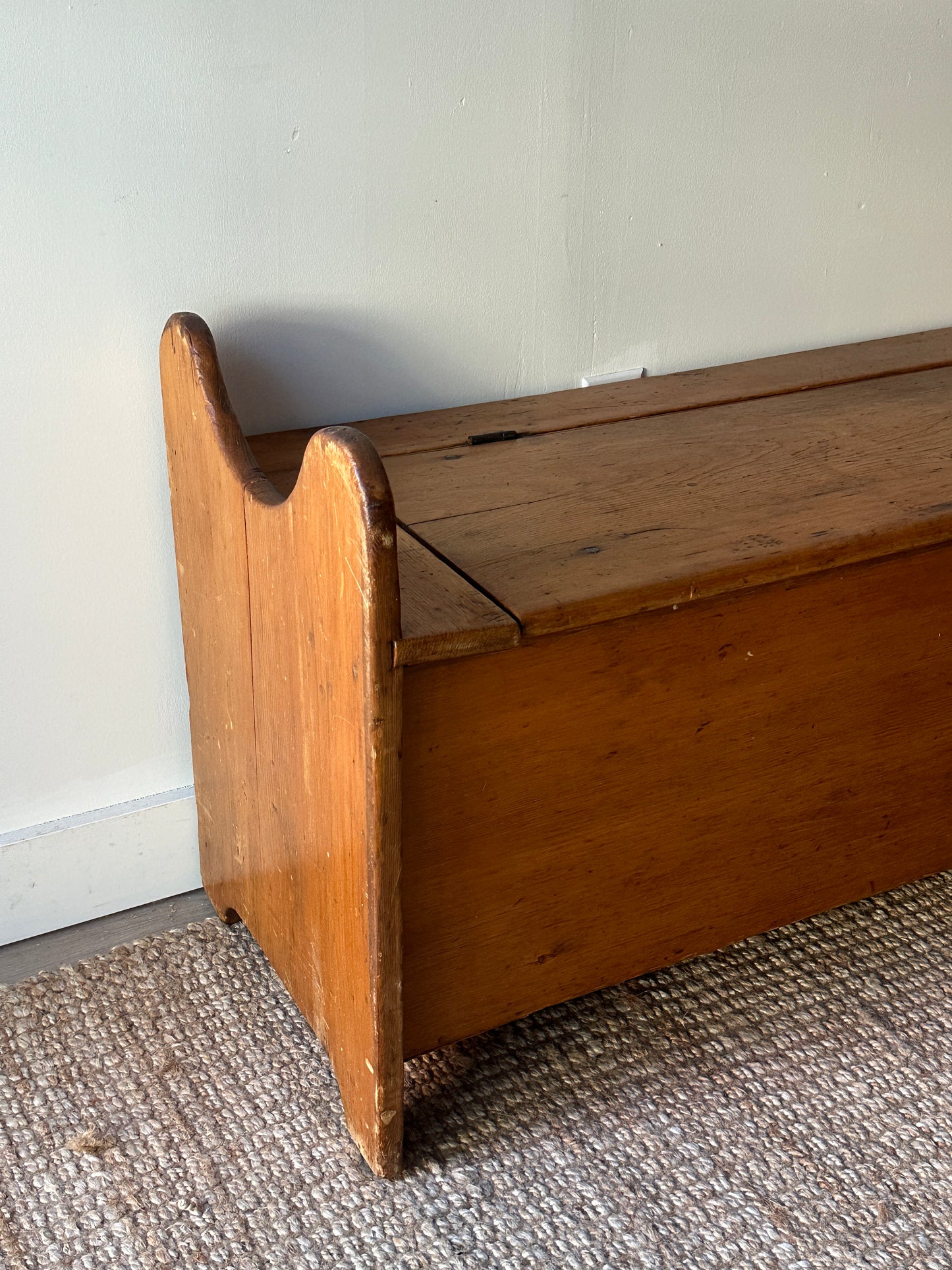 Pine storage bench