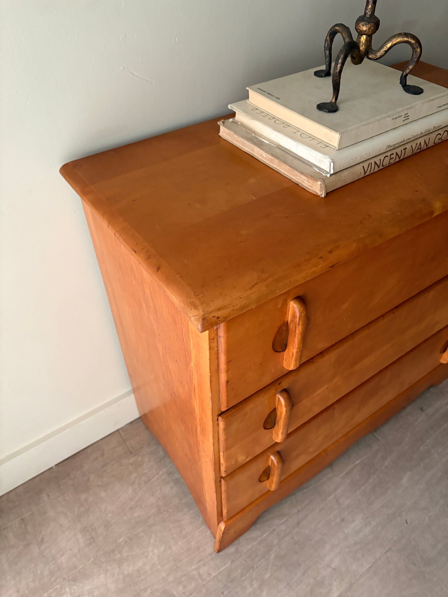 Maple 3 drawer dresser