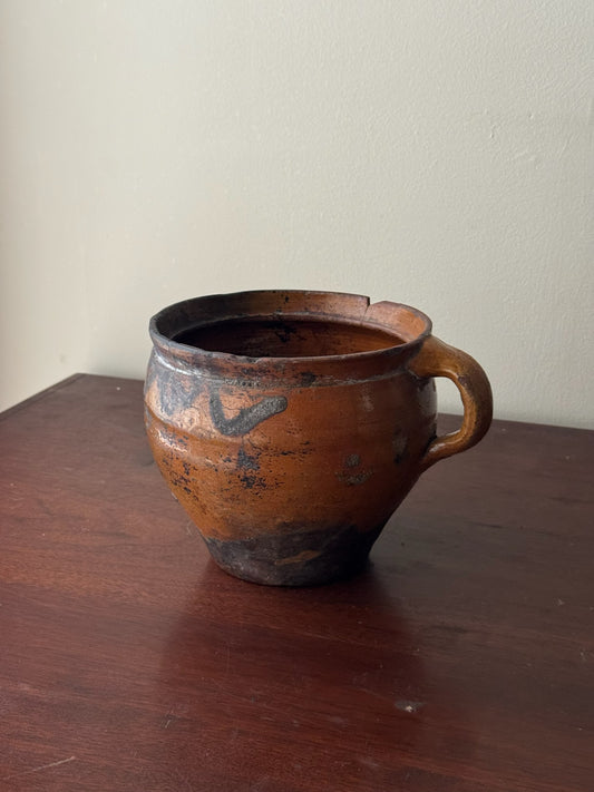 Transylvanian folk redware pot